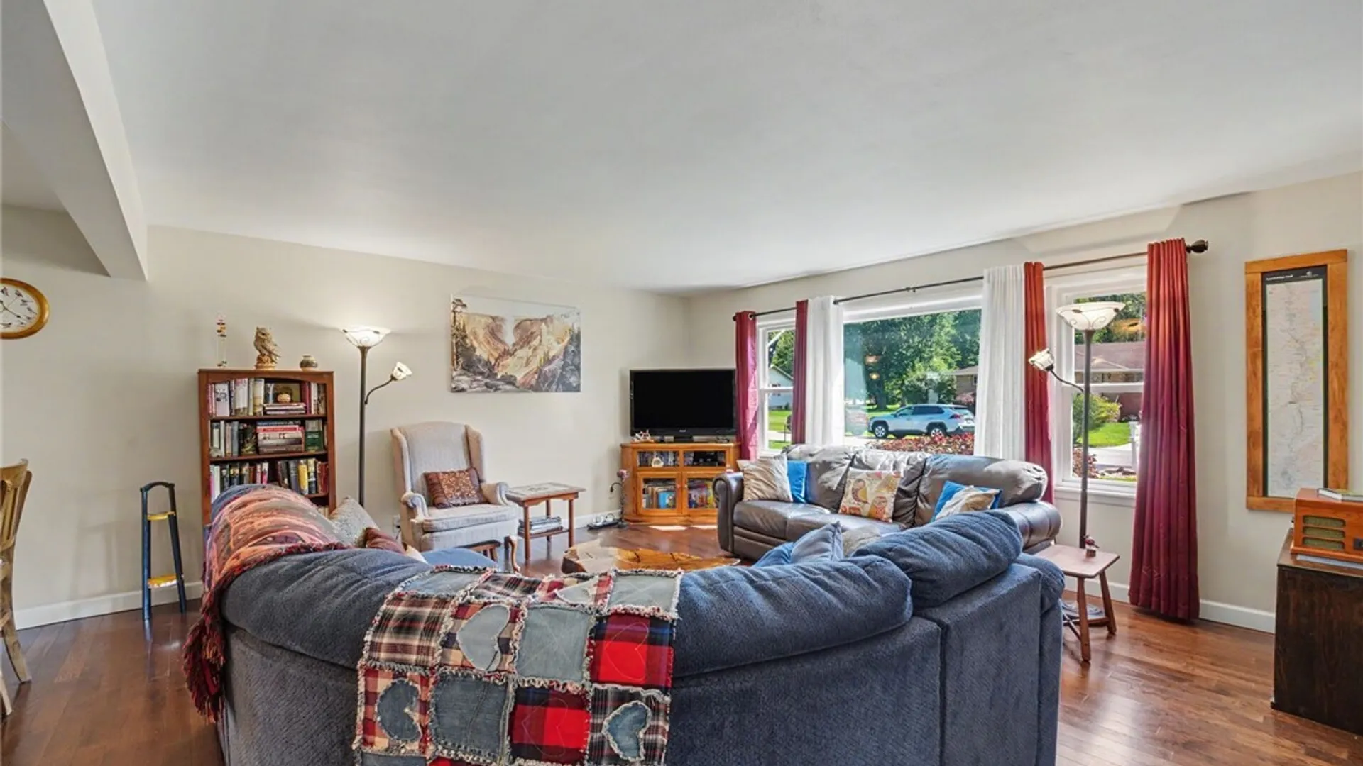 Property at 100 Wayne Avenue, Amherst, NY 14228 12