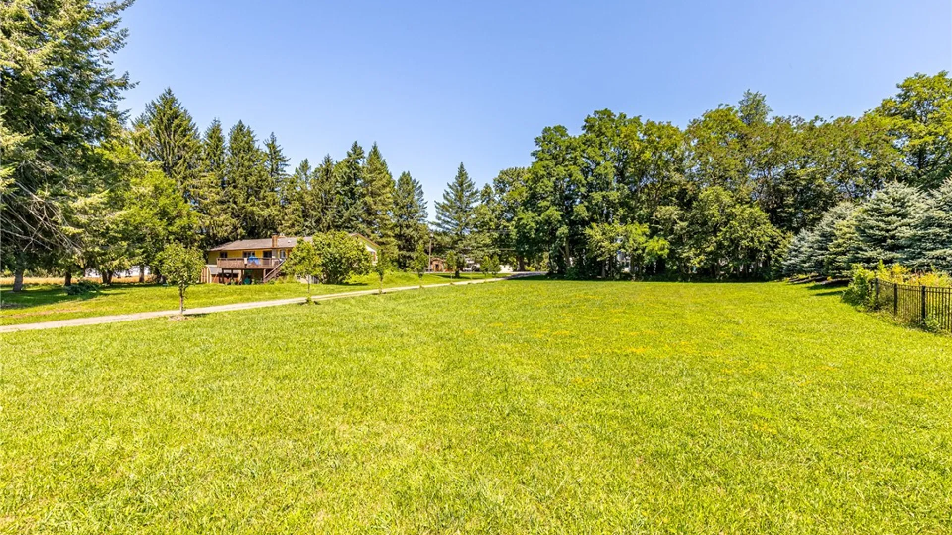 Property at 9395 W Ridge Road, Clarkson, NY 14420 4