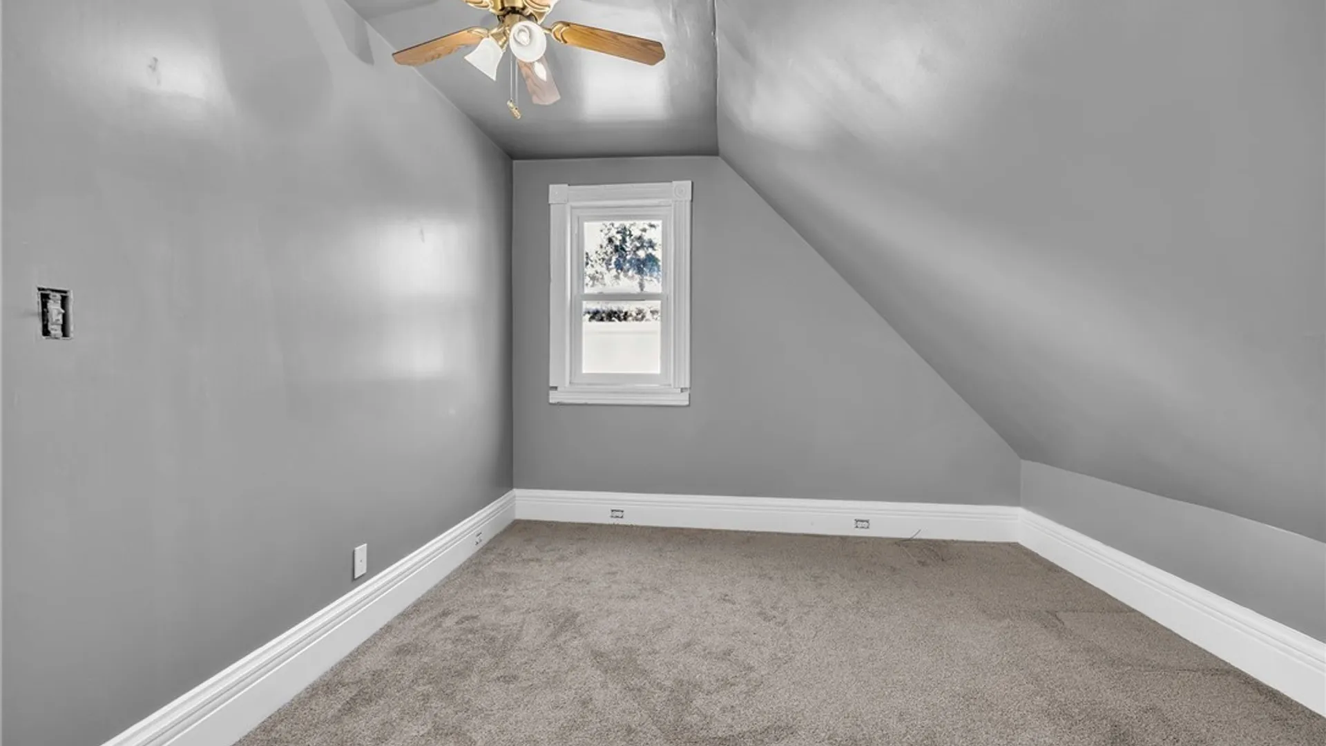 Property at 160 Cottage Street, Lockport City, NY 14094 32