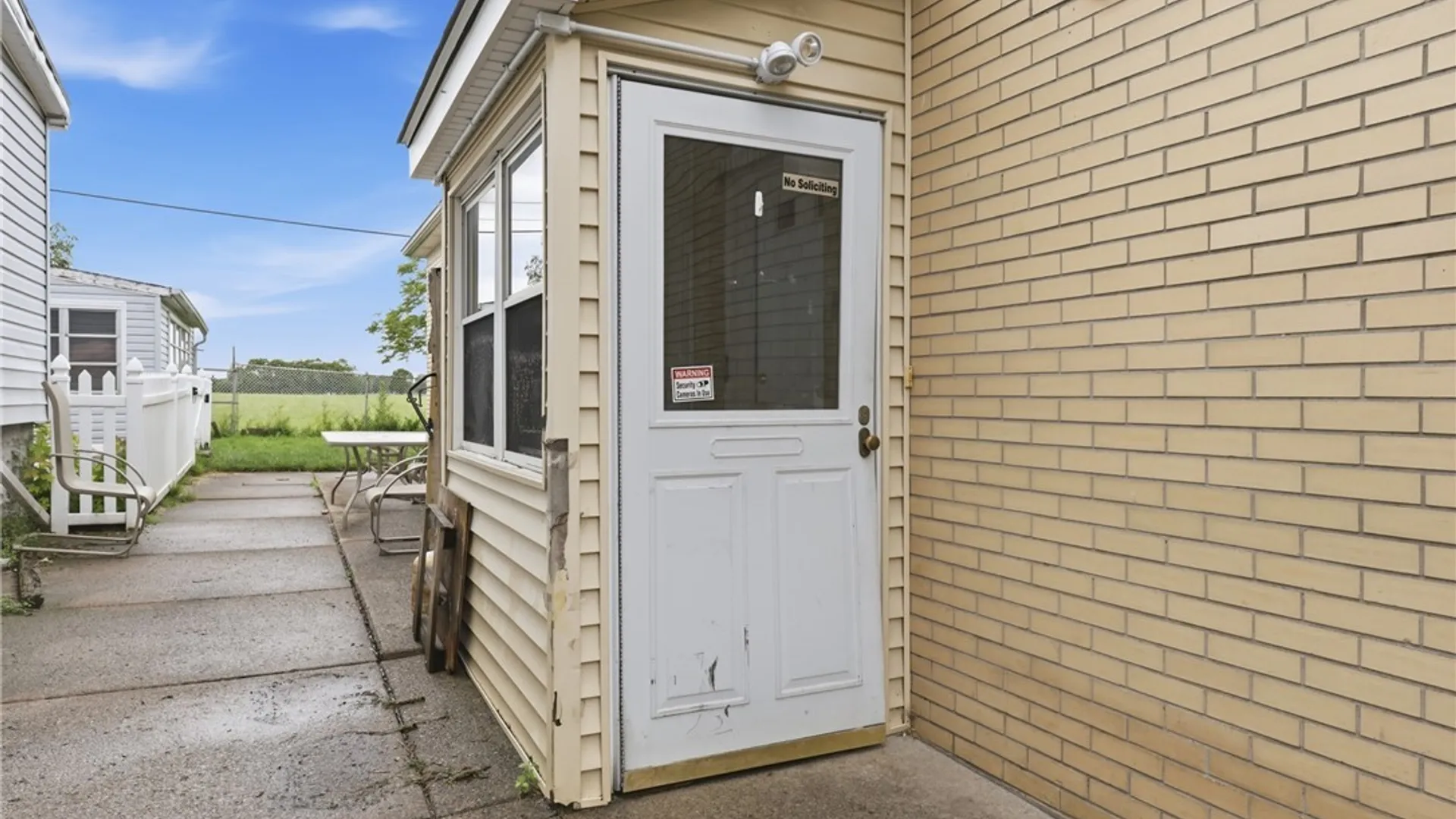 Property at 56 Awood Place, Cheektowaga, NY 14225 4