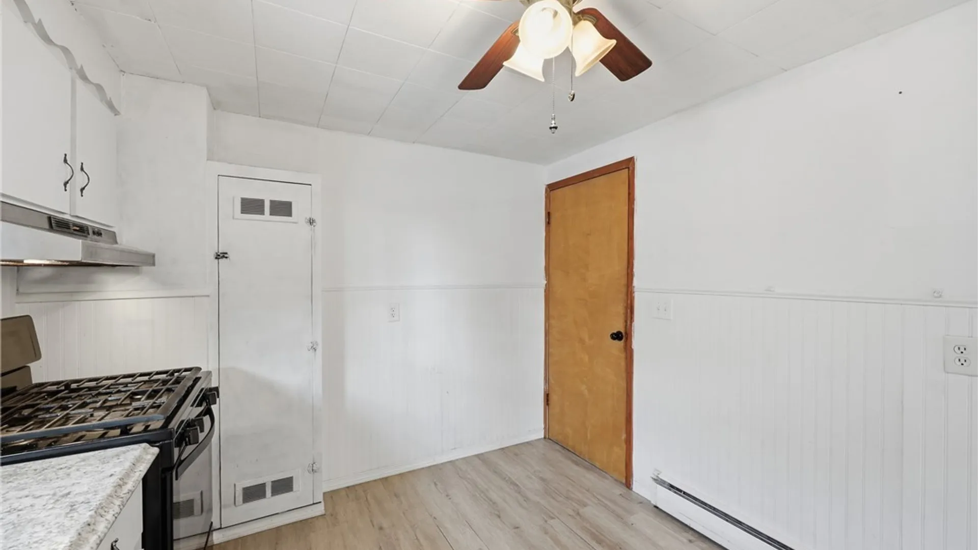 Property at 56 Awood Place, Cheektowaga, NY 14225 9