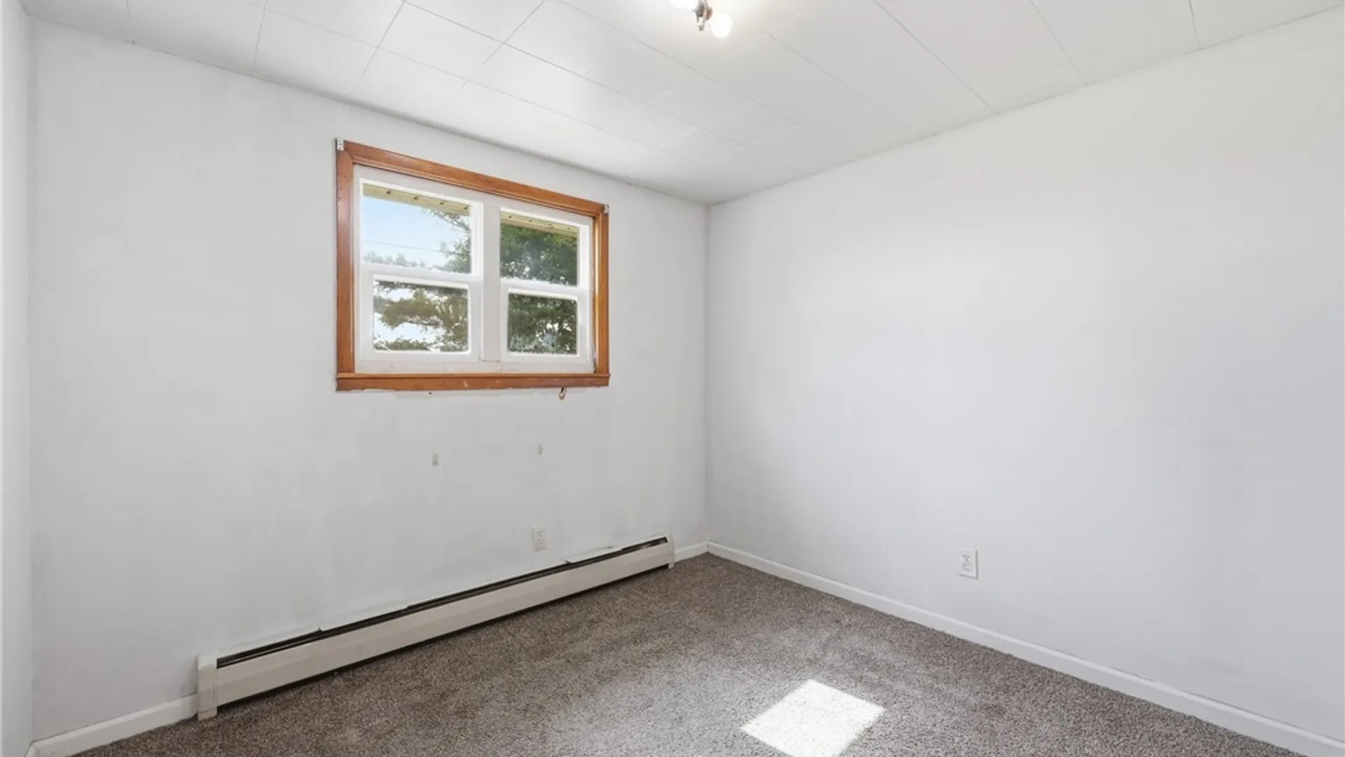 Property at 56 Awood Place, Cheektowaga, NY 14225 10