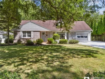 Property at 65 Jolls Lane, Orchard Park, NY 14127