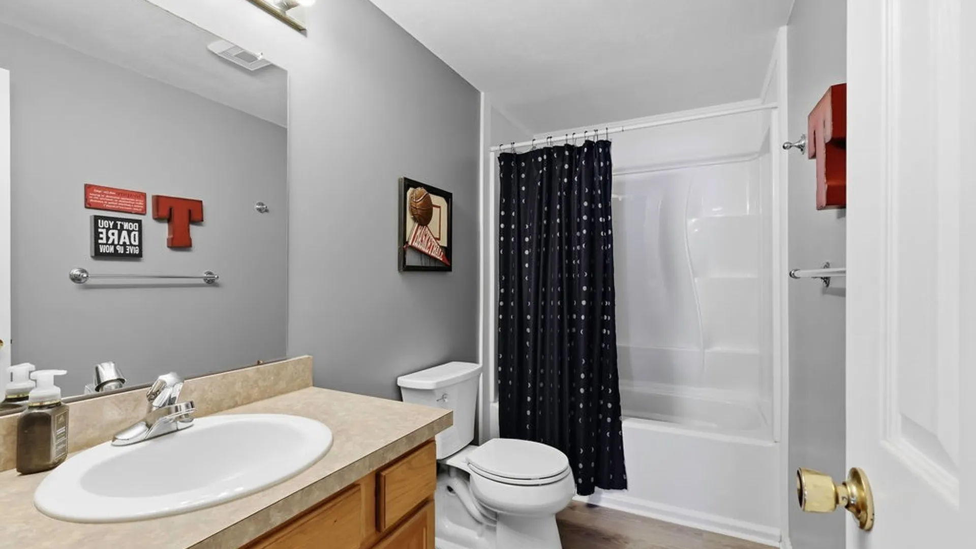 Property at 4198 Chokecherry, Clay, NY 13090 36