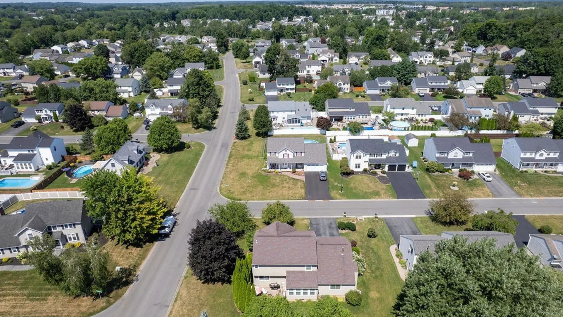 Property at 4198 Chokecherry, Clay, NY 13090 8