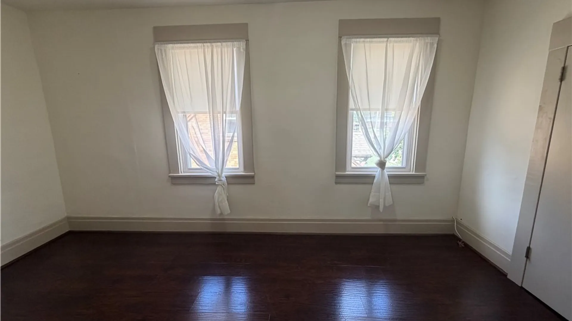 Property at 80 Meadow Place, Cheektowaga, NY 14225 5