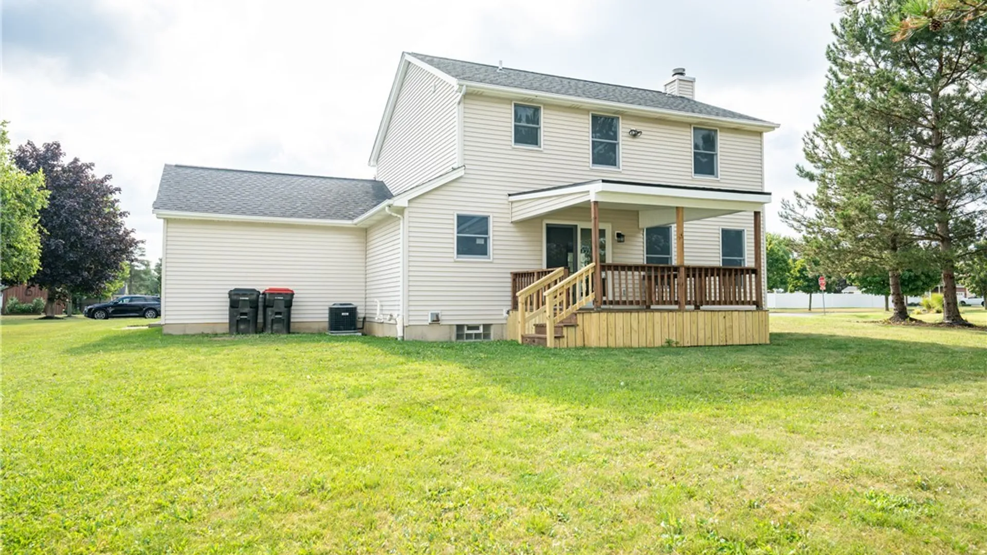 Property at 38 Hampton Court, Lancaster, NY 14086 45