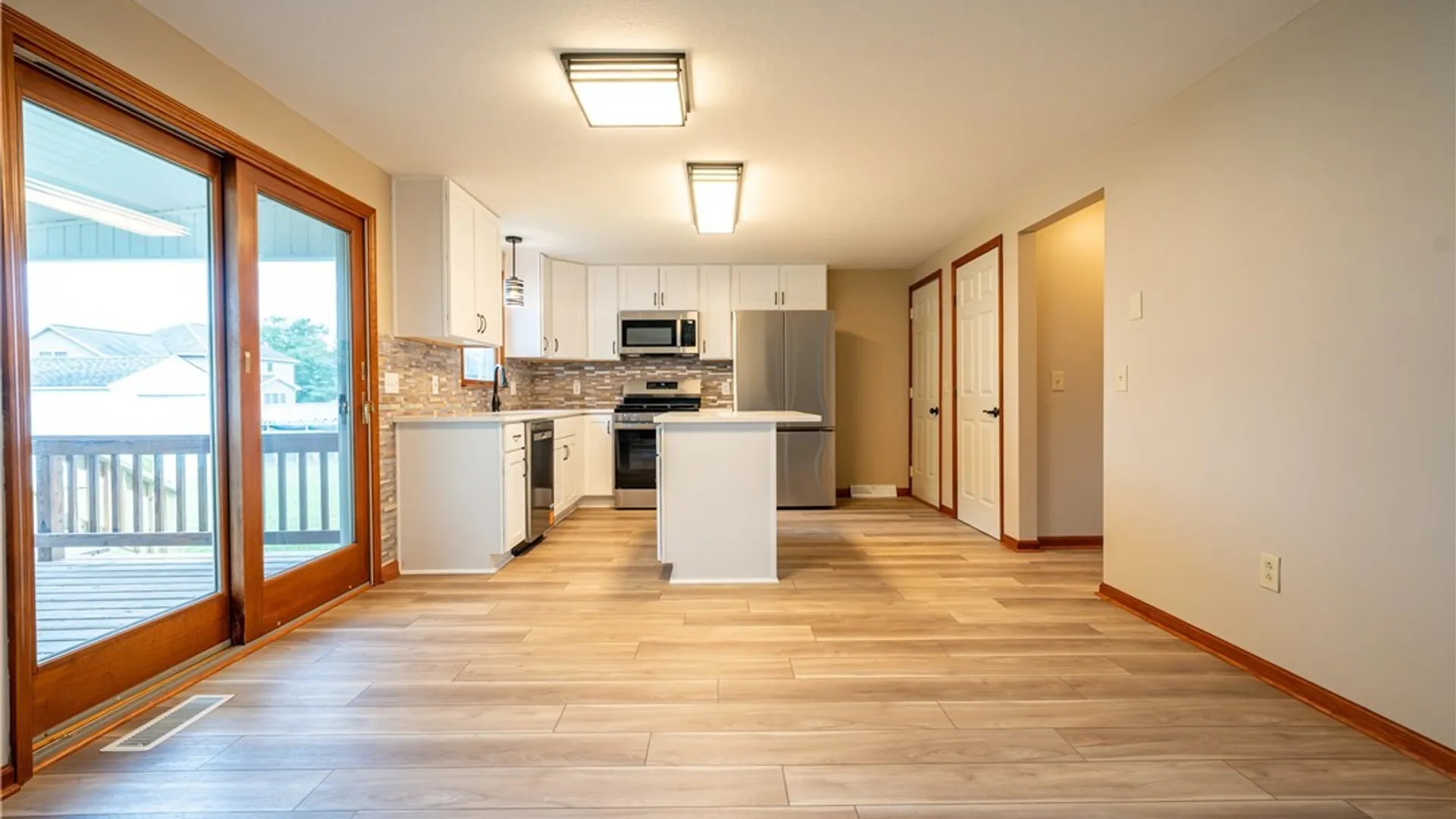 Property at 38 Hampton Court, Lancaster, NY 14086 14
