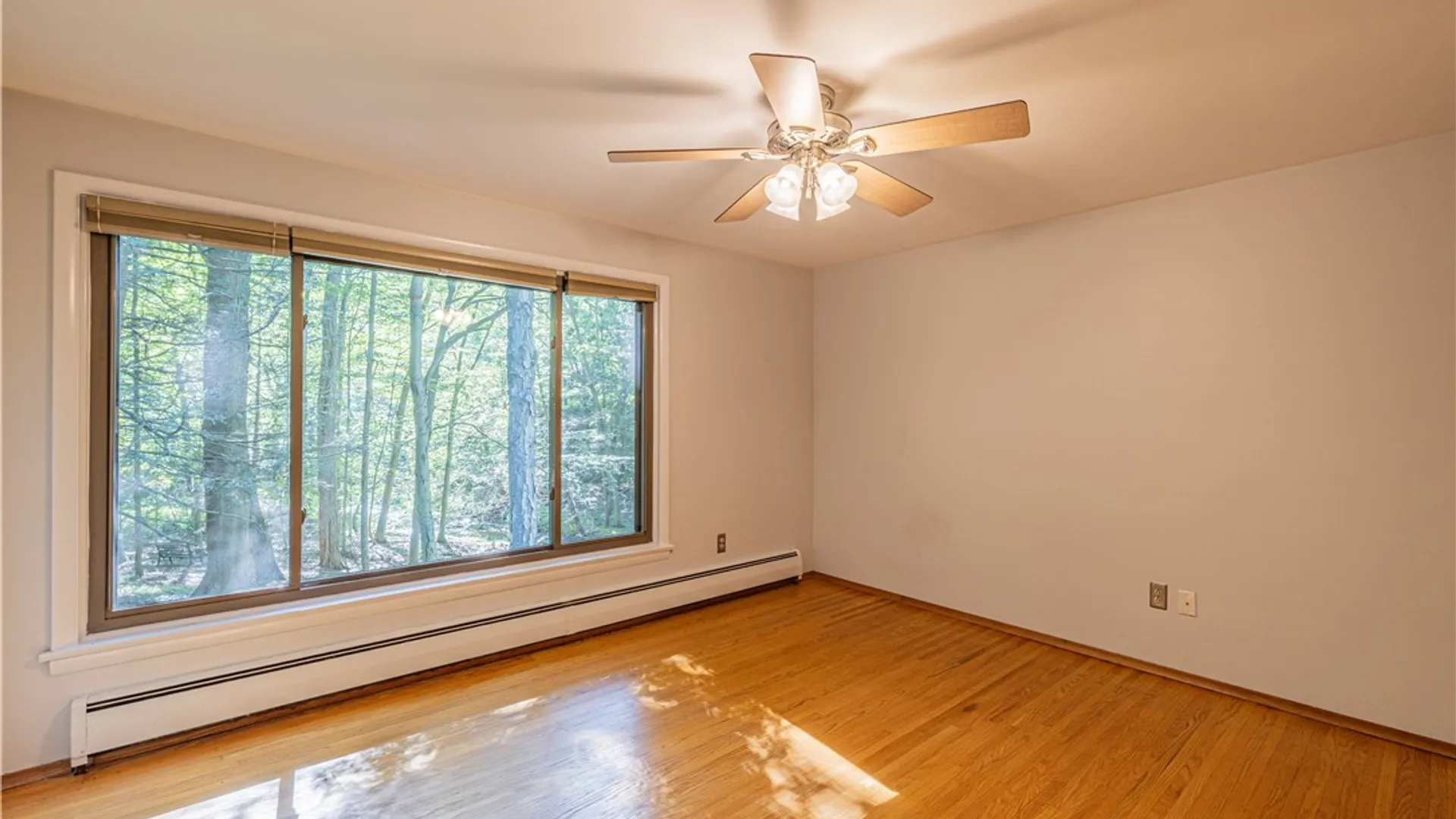 Property at 1223 Scenic Circle, Webster, NY 14580 13