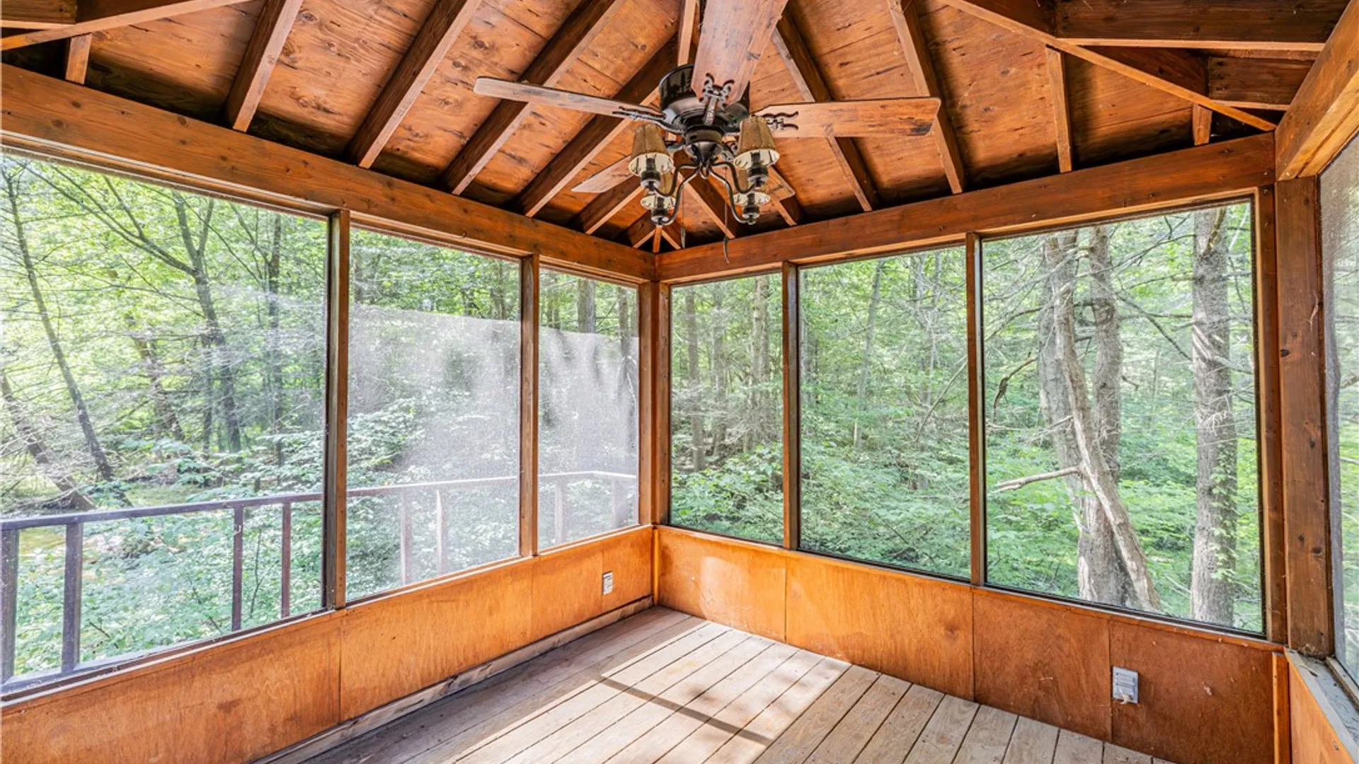Property at 1223 Scenic Circle, Webster, NY 14580 30