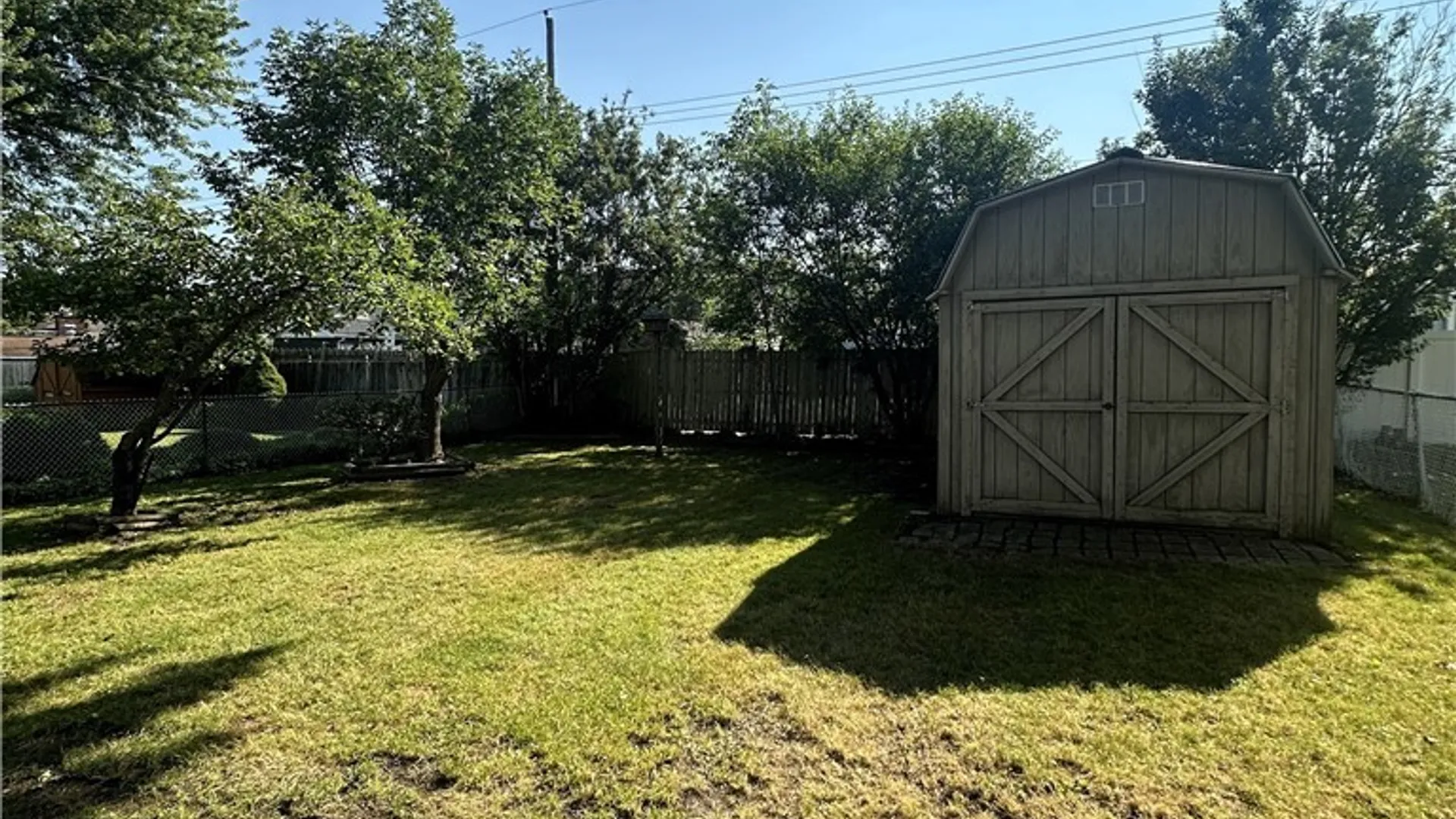 Property at 75 Caprice Drive, Cheektowaga, NY 14227 26