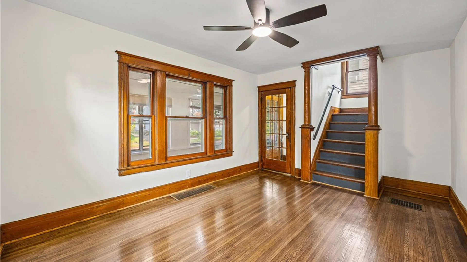 Property at 20 Duke St, Rochester, NY 14609 13