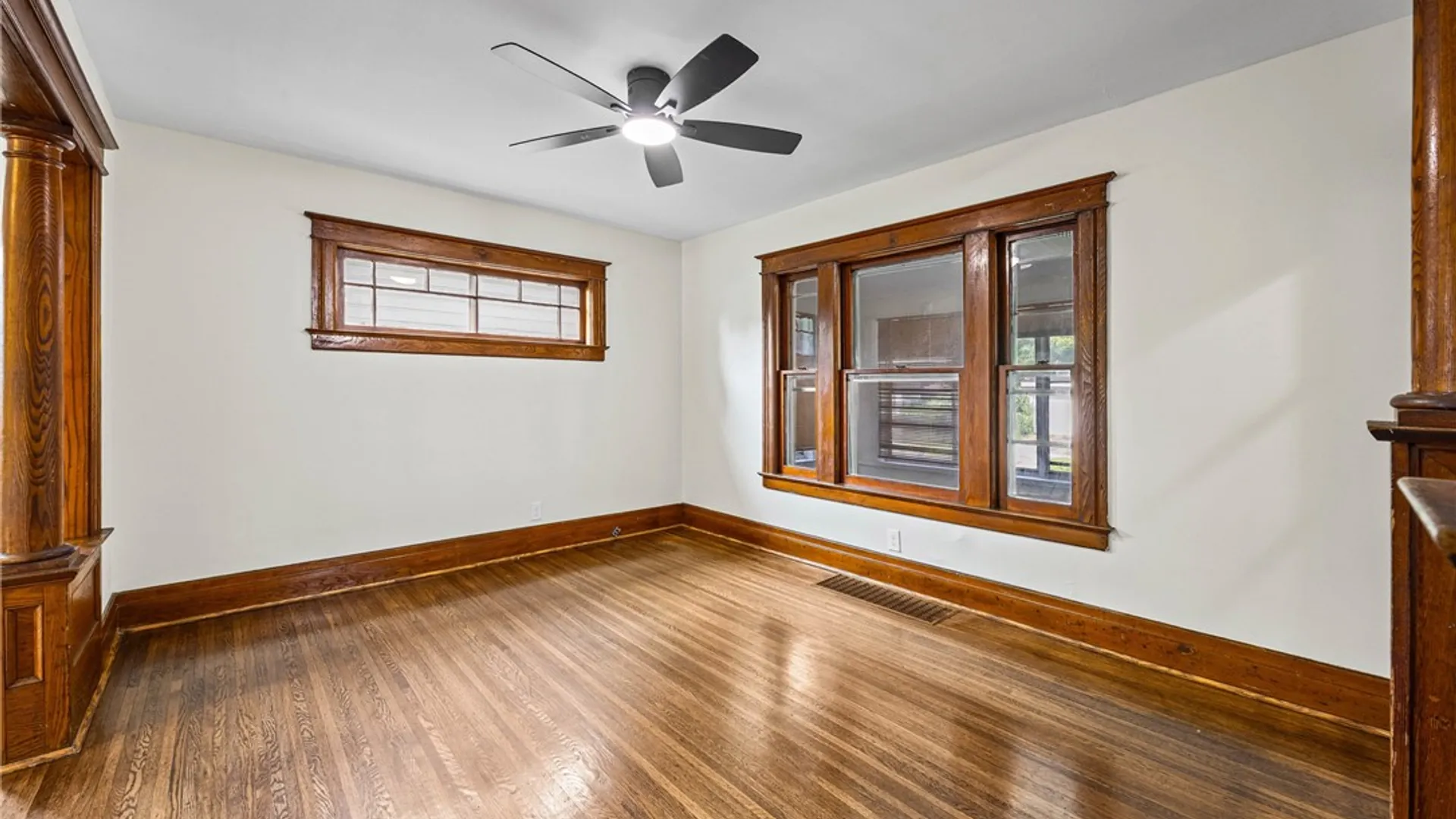 Property at 20 Duke St, Rochester, NY 14609 12
