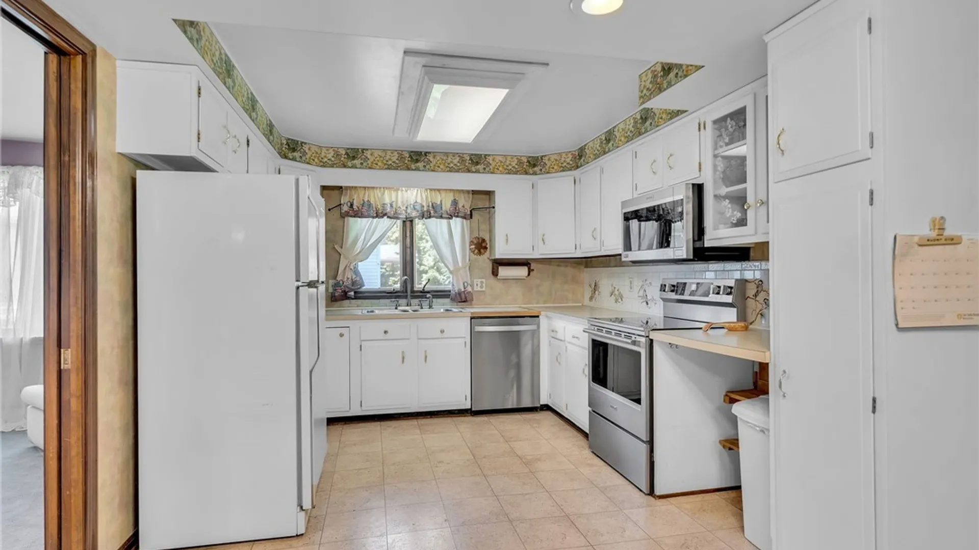 Property at 2579 Niagara Road, Wheatfield, NY 14304 8