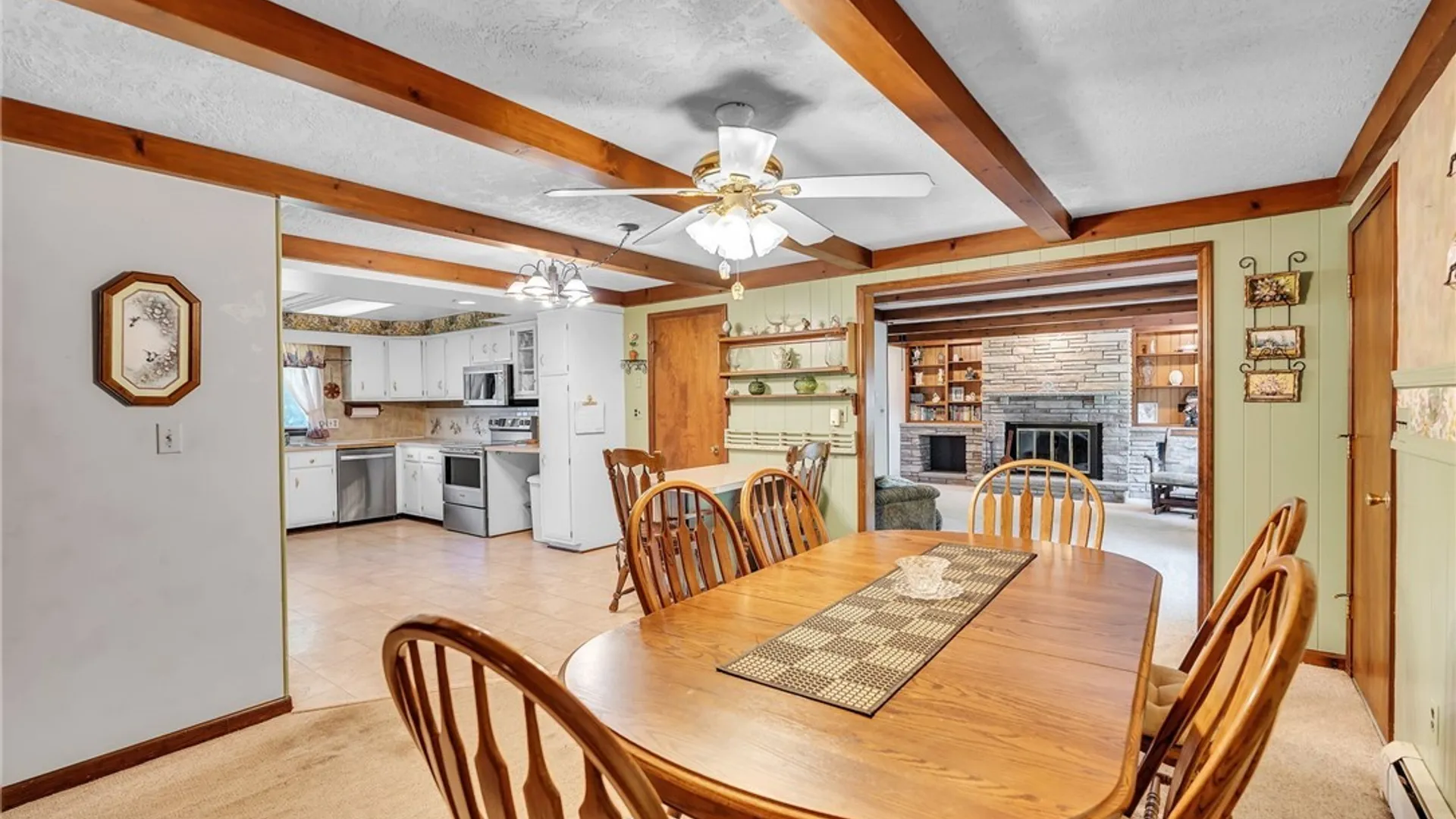 Property at 2579 Niagara Road, Wheatfield, NY 14304 10
