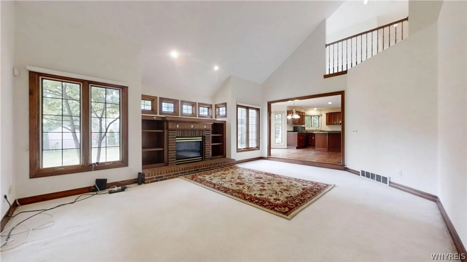 Property at 127 Covent Garden Ln, Amherst, NY 14221 17