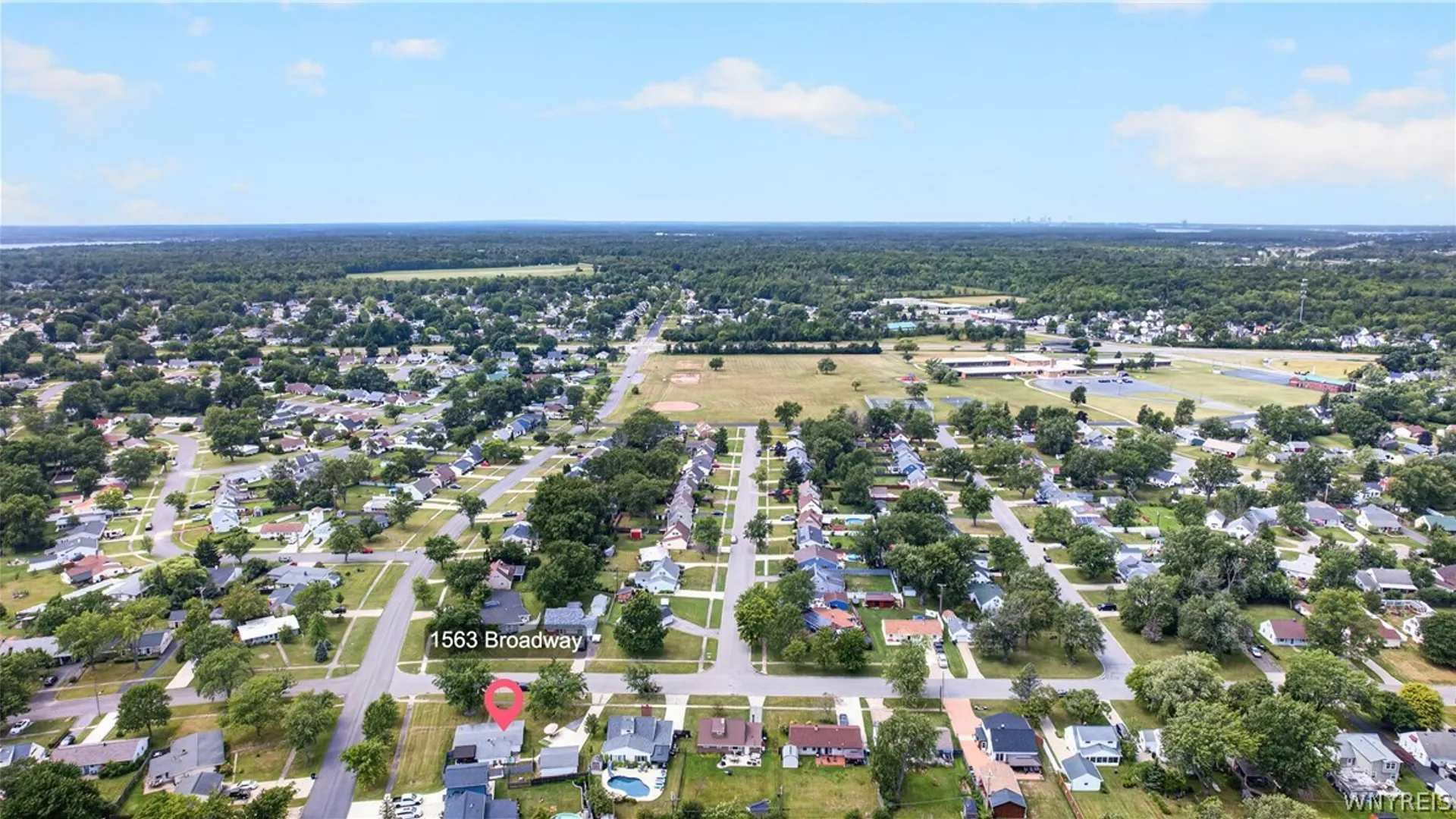 Property at 1563 Broadway, Grand Island, NY 14072 12