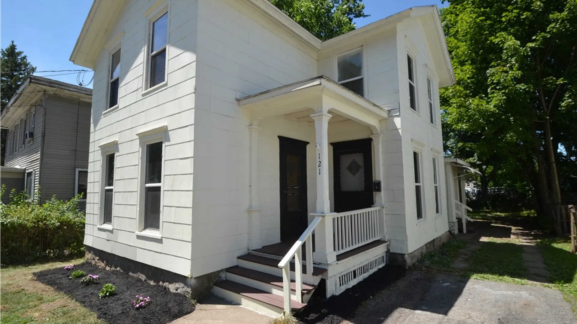 Property at 121 Fayette Street, Palmyra, NY 14522 3
