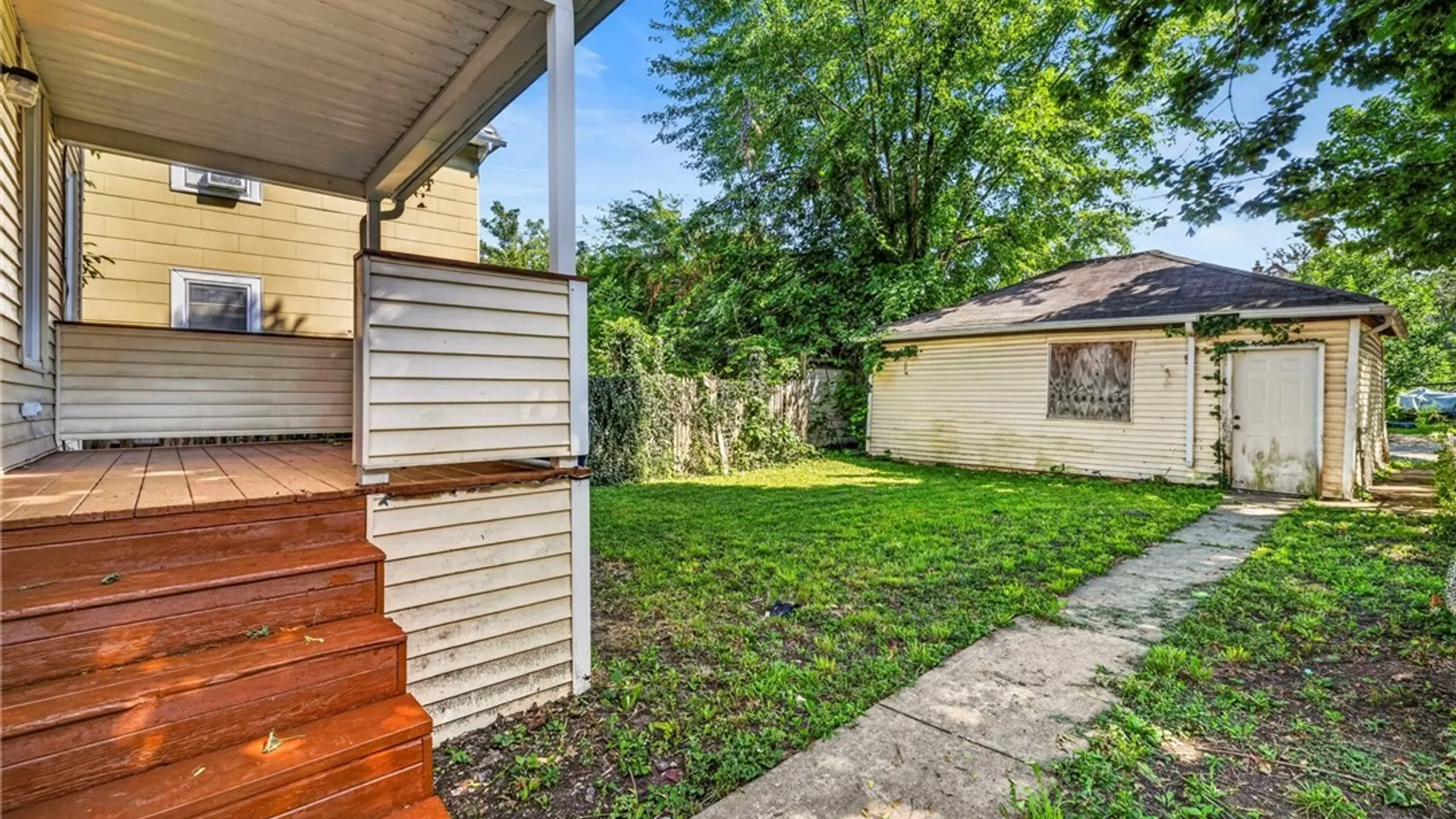 Property at 1881 Willow Avenue, Niagara Falls, NY 14305 28