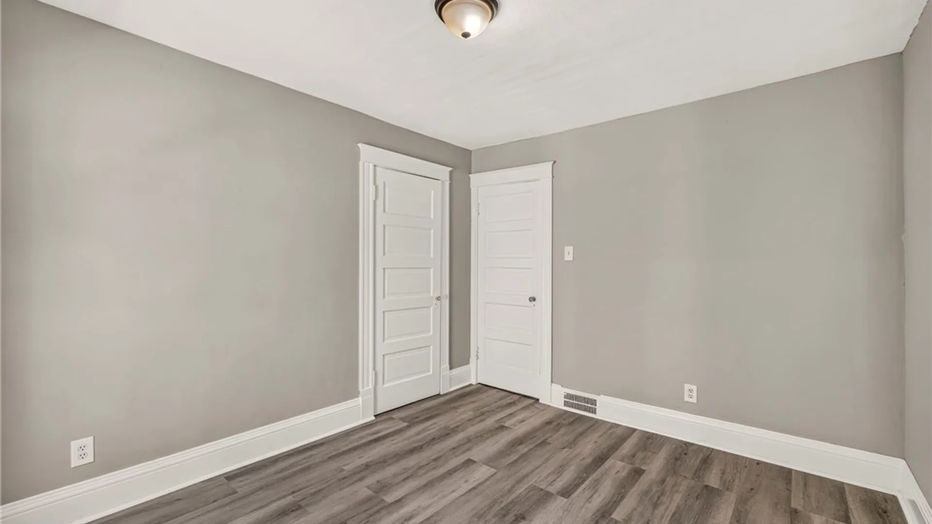 Property at 1881 Willow Avenue, Niagara Falls, NY 14305 19