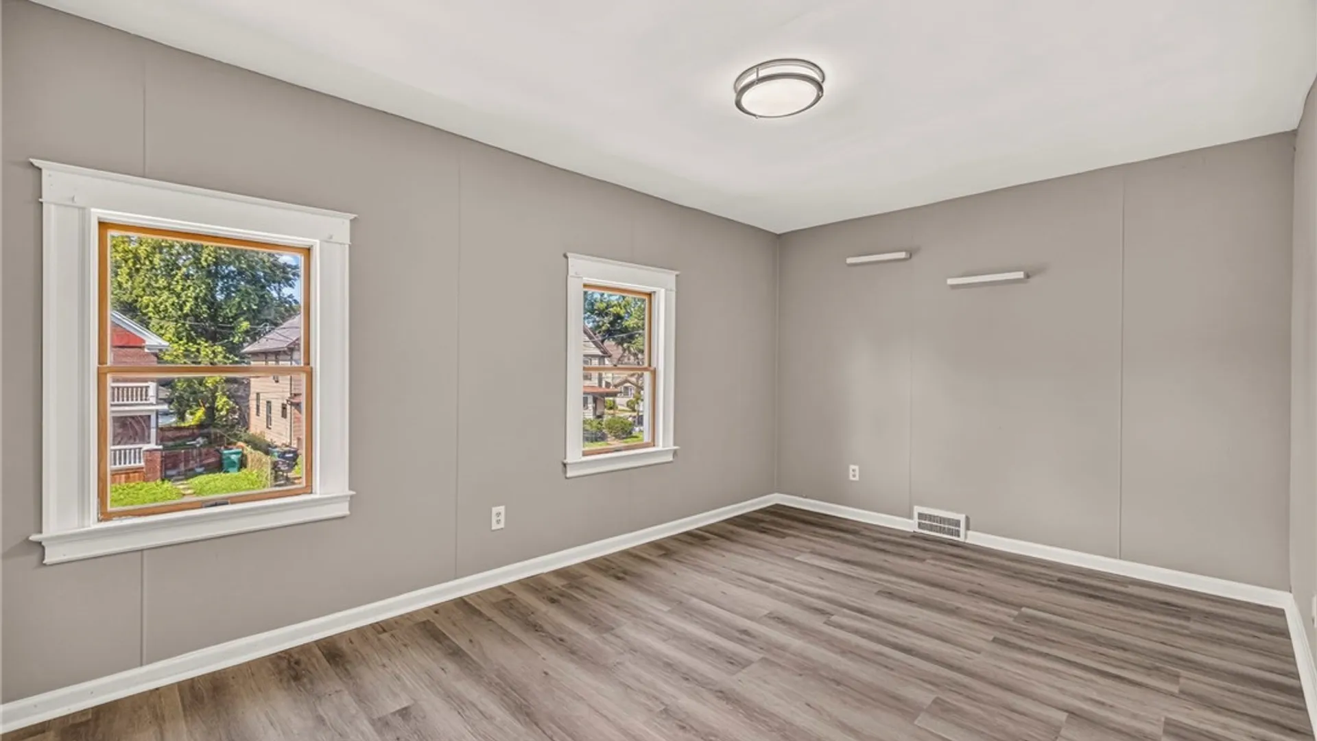 Property at 1881 Willow Avenue, Niagara Falls, NY 14305 20