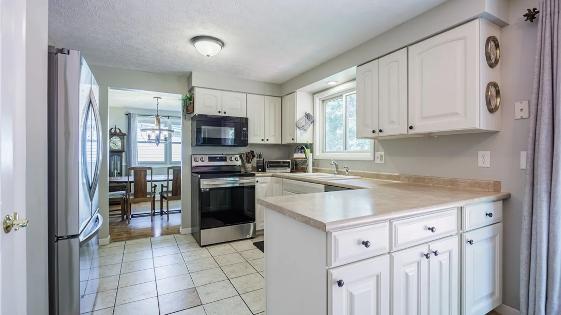 Property at 124 Long Park Drive, Greece, NY 14612 11