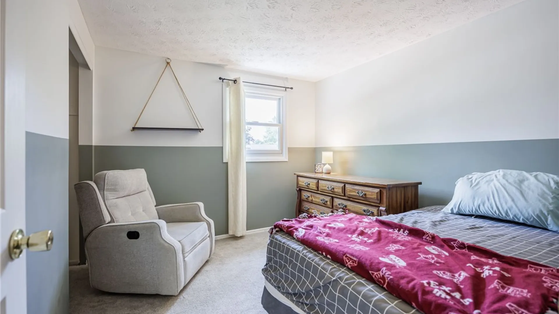 Property at 124 Long Park Drive, Greece, NY 14612 22