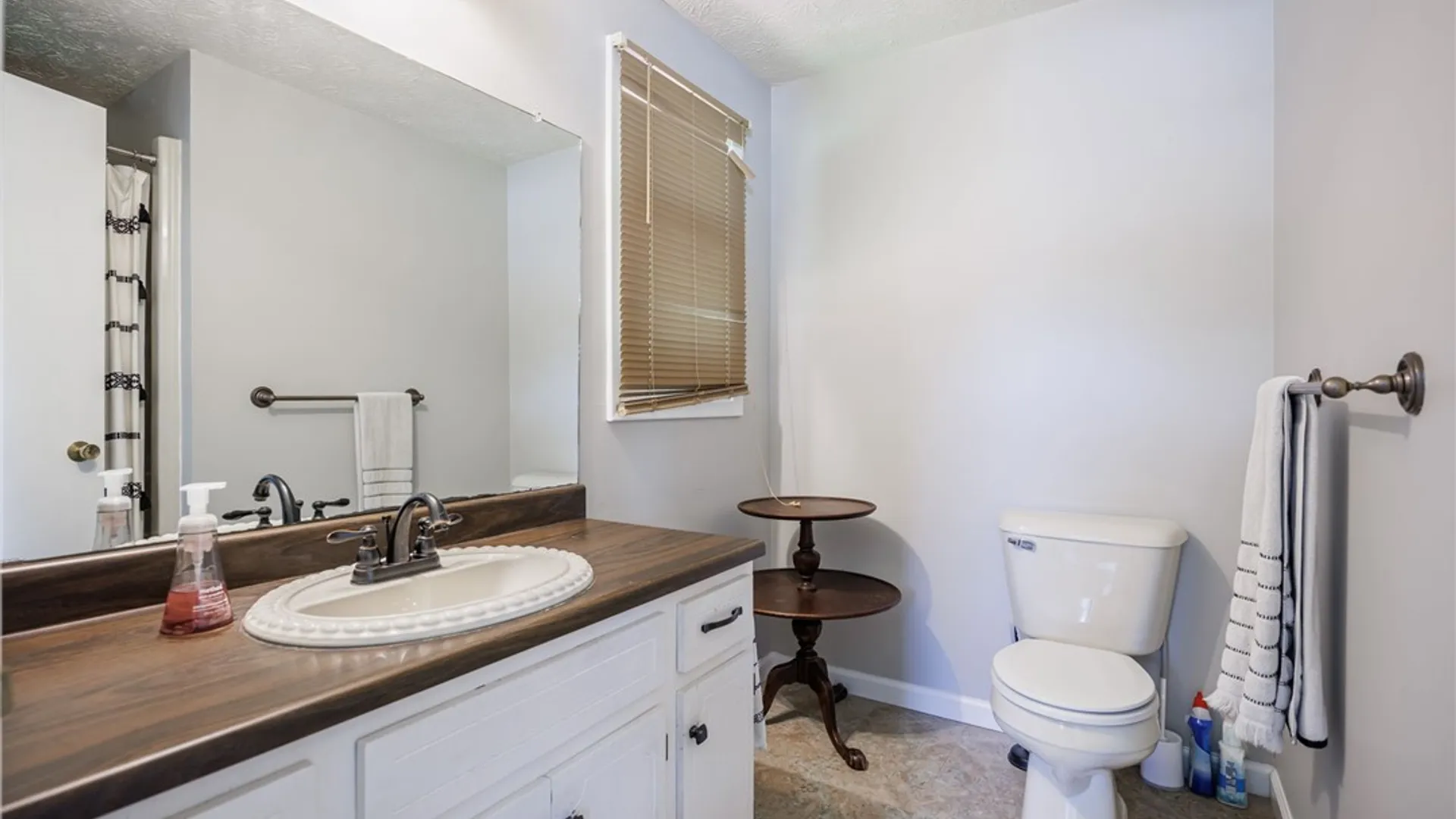 Property at 124 Long Park Drive, Greece, NY 14612 28