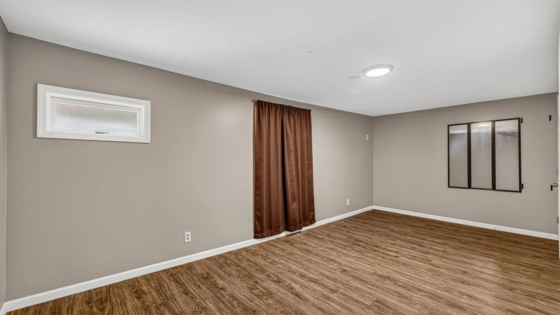 Property at 525 E Amherst Street, Buffalo, NY 14215 15