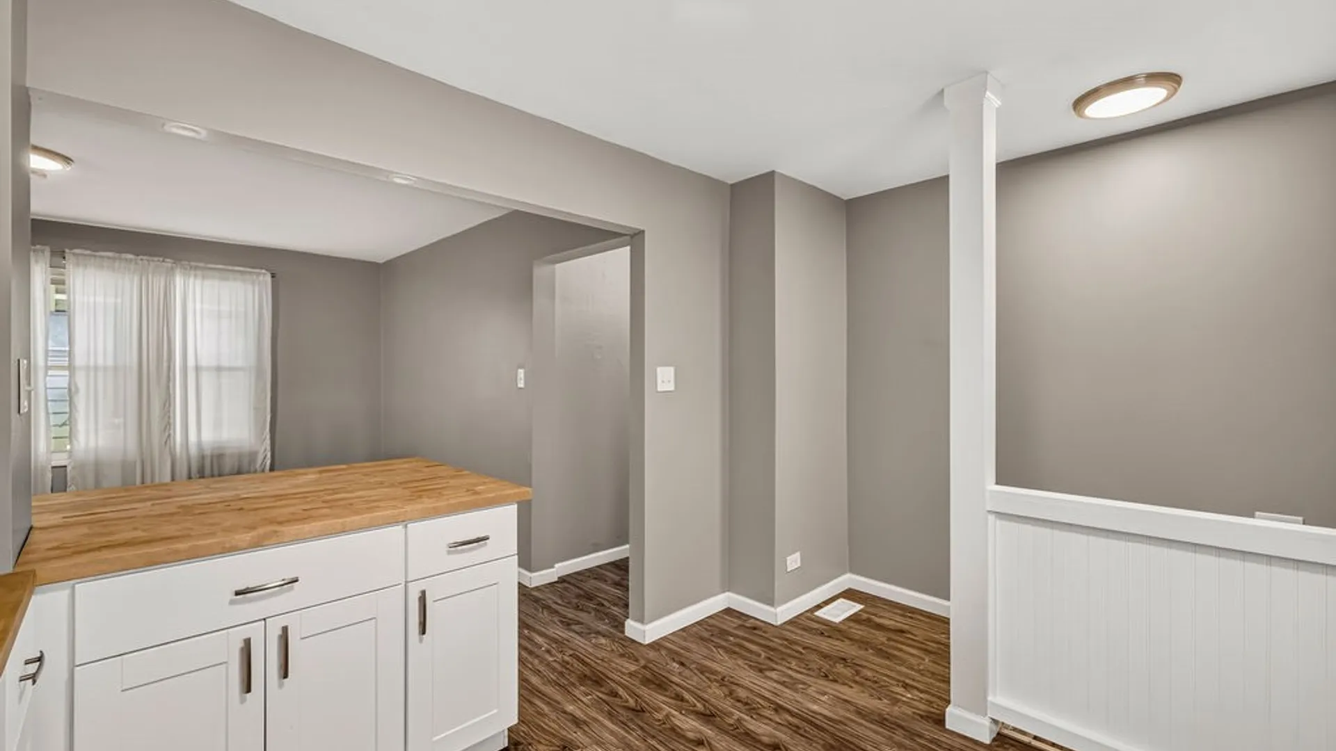 Property at 525 E Amherst Street, Buffalo, NY 14215 29