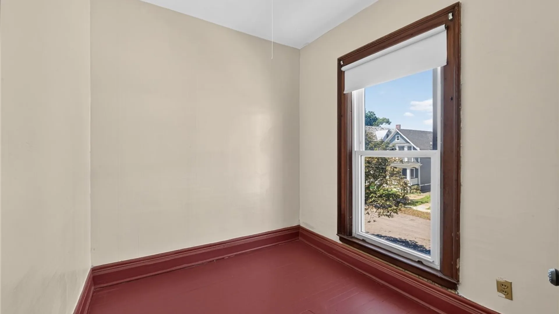 Property at 509 Woodlawn Avenue, Buffalo, NY 14208 38