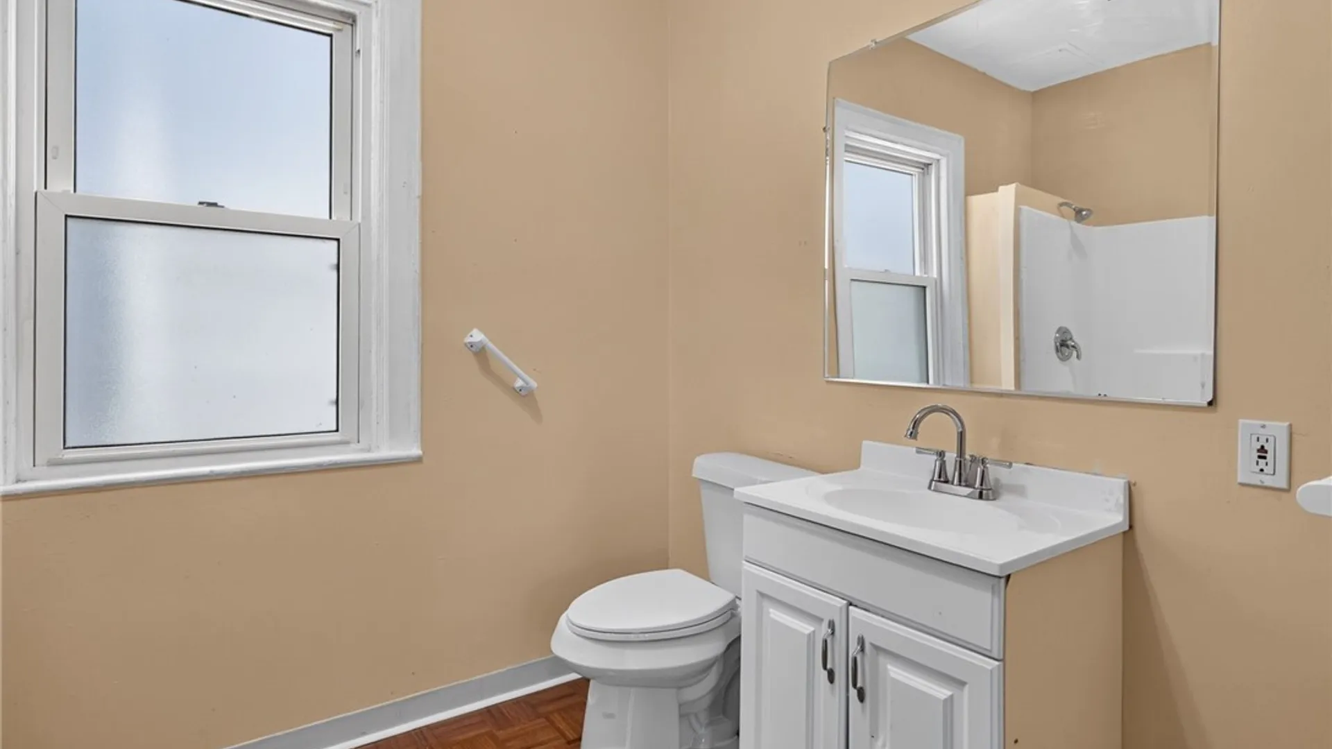 Property at 509 Woodlawn Avenue, Buffalo, NY 14208 18