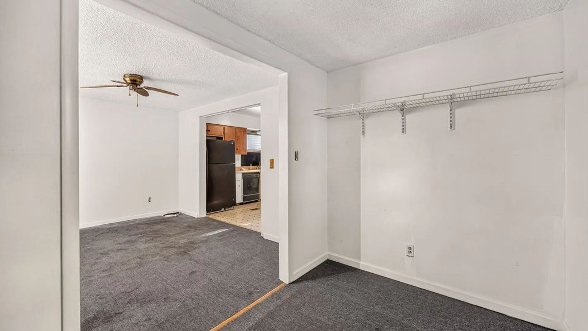 Property at 16 Erb Street, Buffalo, NY 14211 13