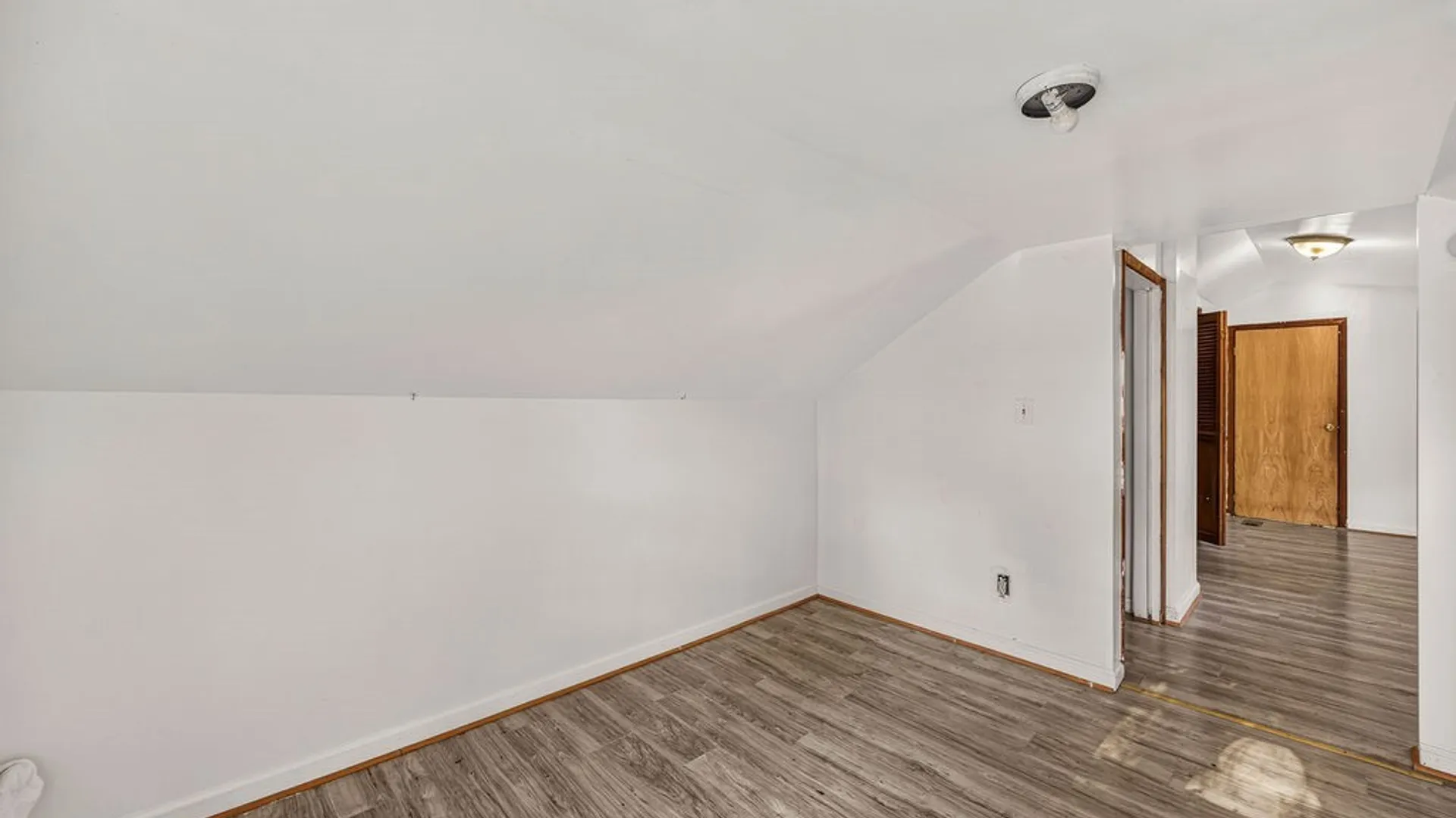 Property at 16 Erb Street, Buffalo, NY 14211 21