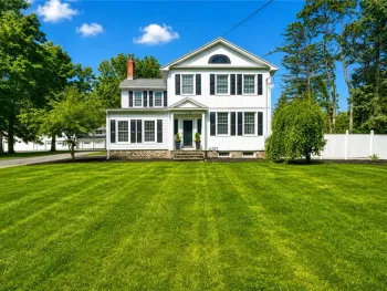 Property at 1118 Mertensia Road, Farmington, NY 14425