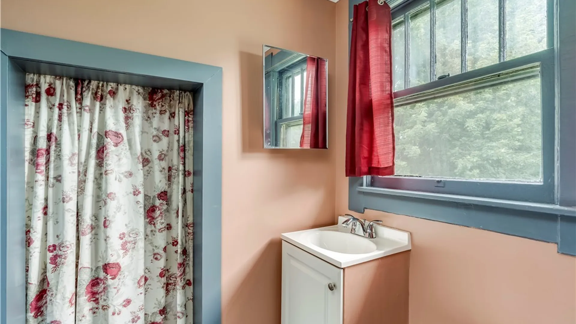 Property at 208 Wyoming Avenue, Watertown City, NY 13601 37