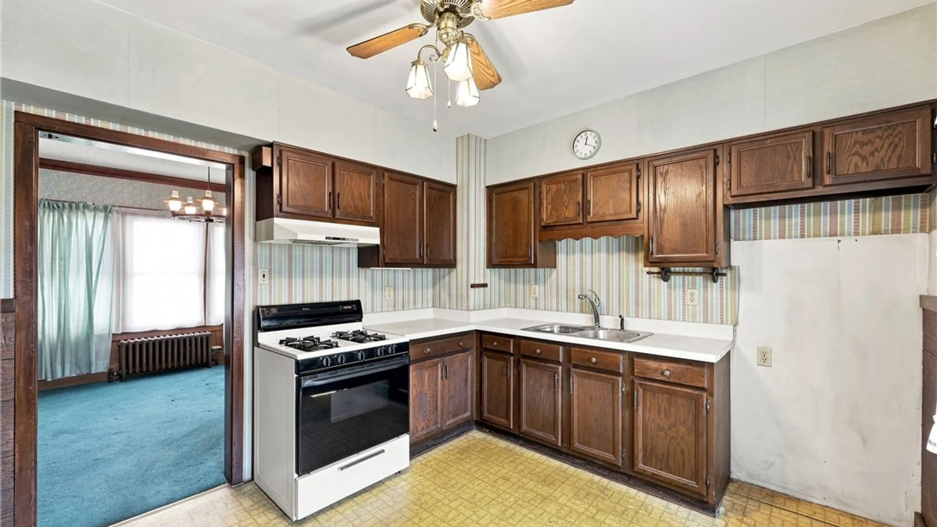 Property at 27 Ludington Street, Buffalo, NY 14206 13