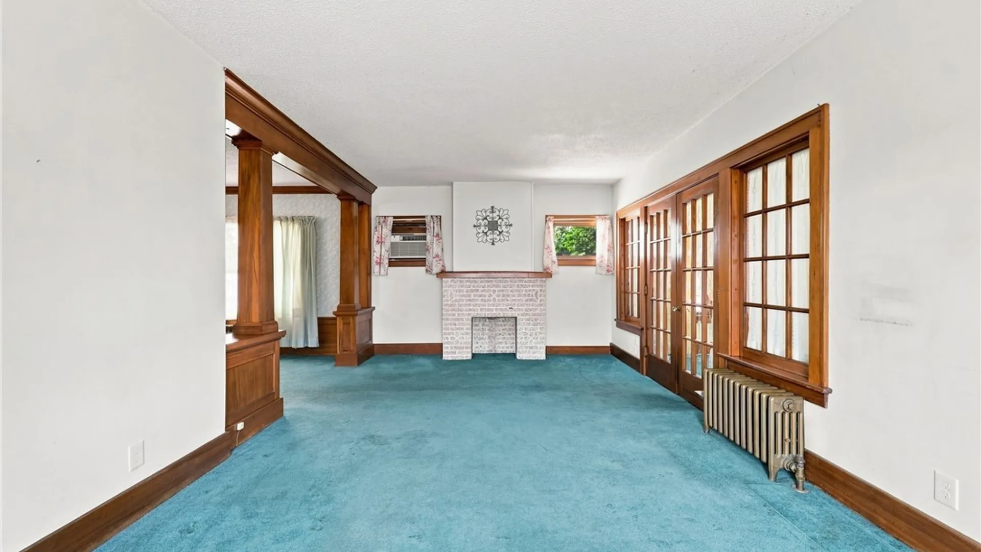 Property at 27 Ludington Street, Buffalo, NY 14206 17