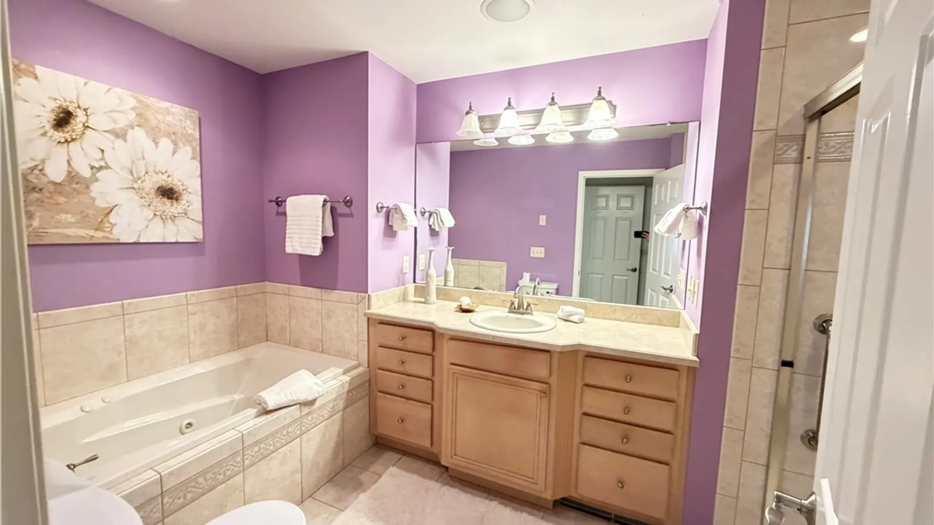 Property at 40 Nursery Lane, Syracuse, NY 13210 28