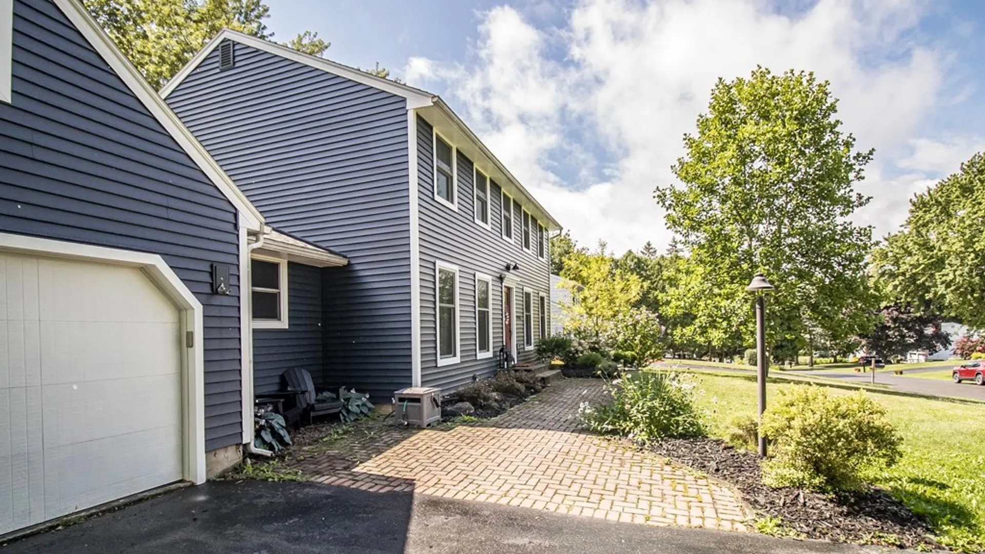 Property at 4885 Lynnbrook Circle, Onondaga, NY 13215 3