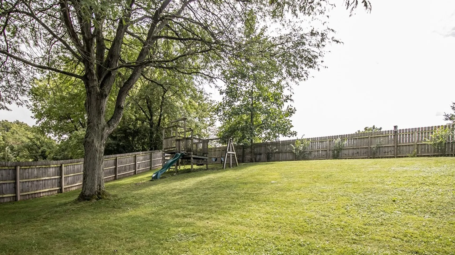 Property at 4885 Lynnbrook Circle, Onondaga, NY 13215 33