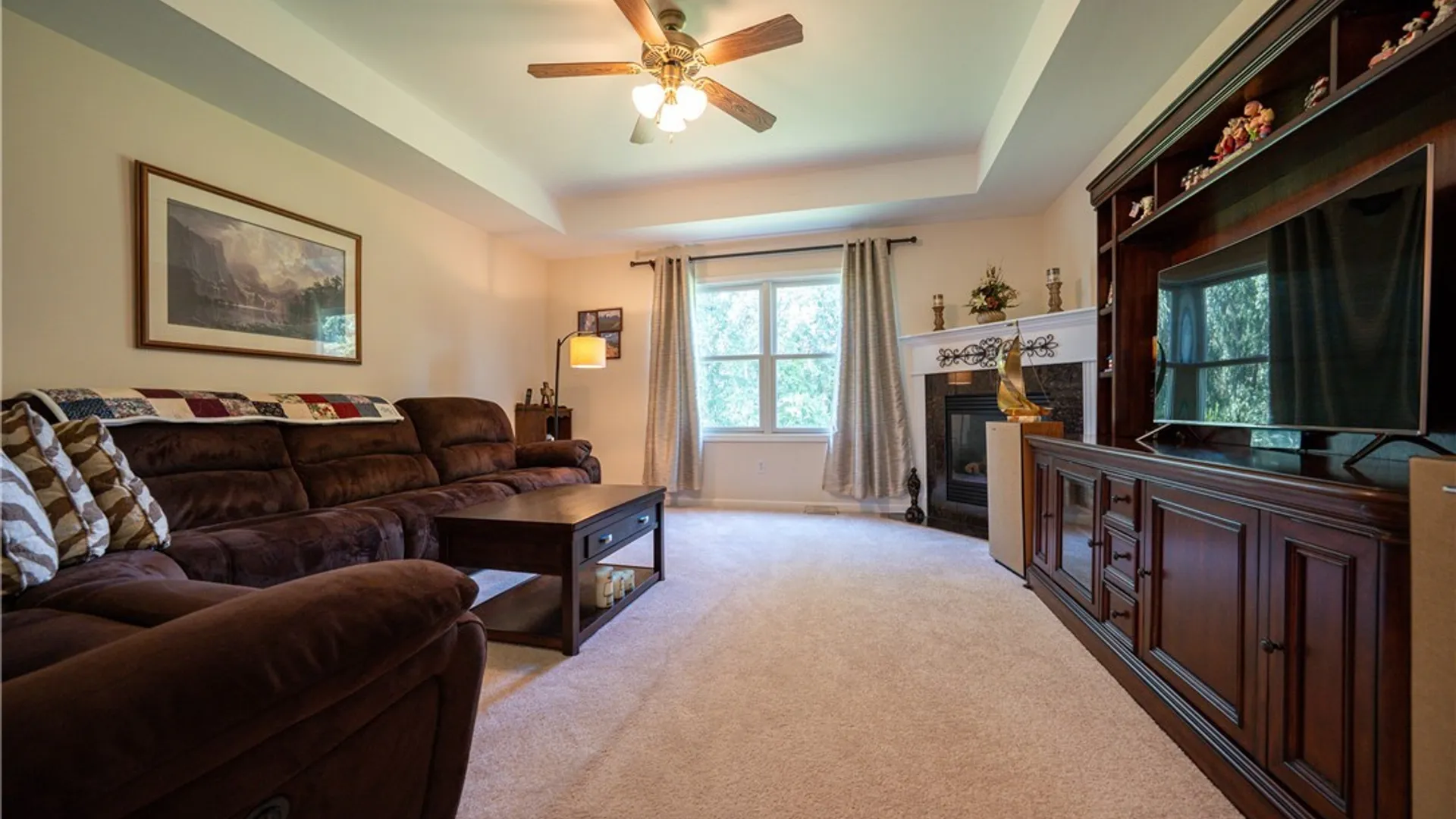 Property at 16 Garnet Drive, Cheektowaga, NY 14227 8