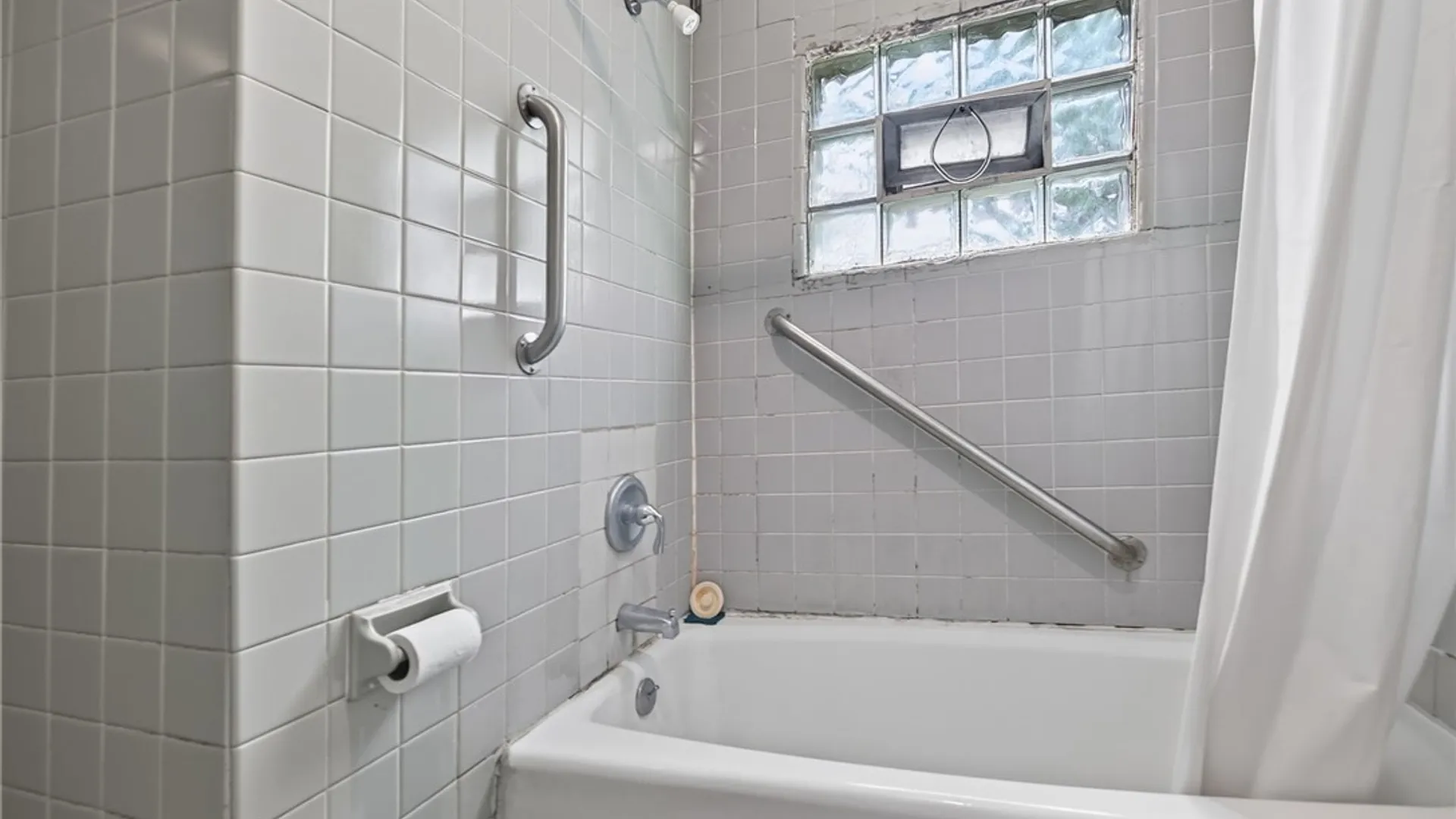 Property at 541 Walden Avenue, Buffalo, NY 14211 39