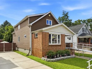 Property at 42 Wichita Road, West Seneca, NY 14224