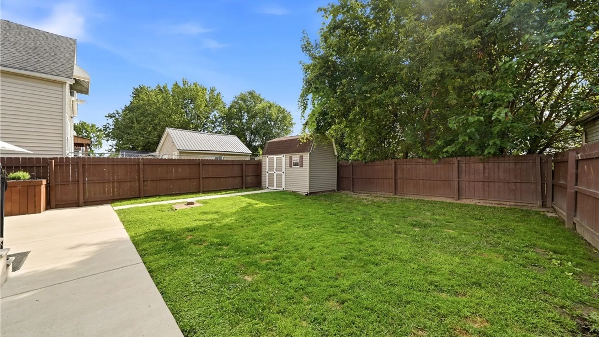 Property at 42 Wichita Road, West Seneca, NY 14224 41