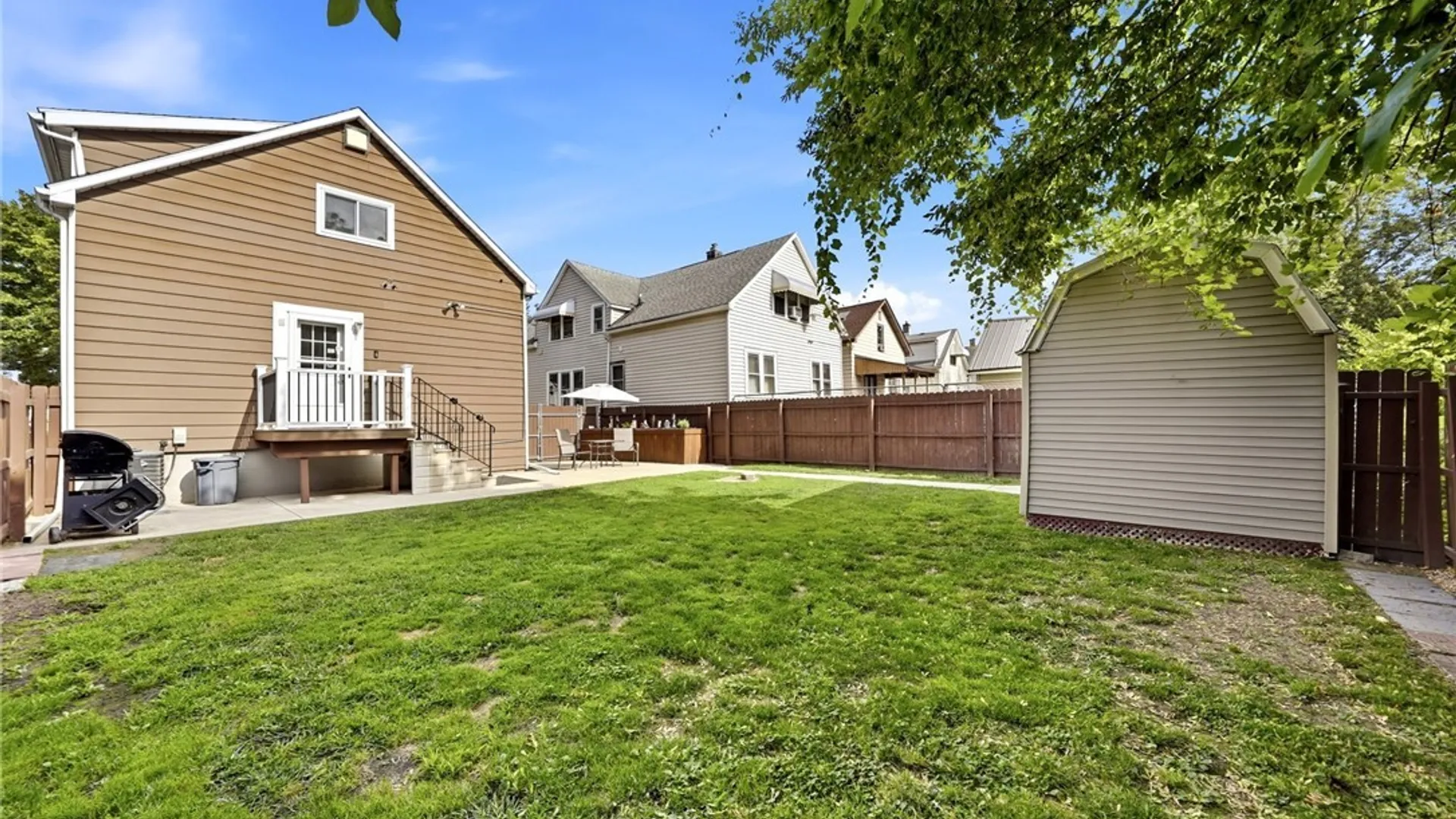 Property at 42 Wichita Road, West Seneca, NY 14224 42