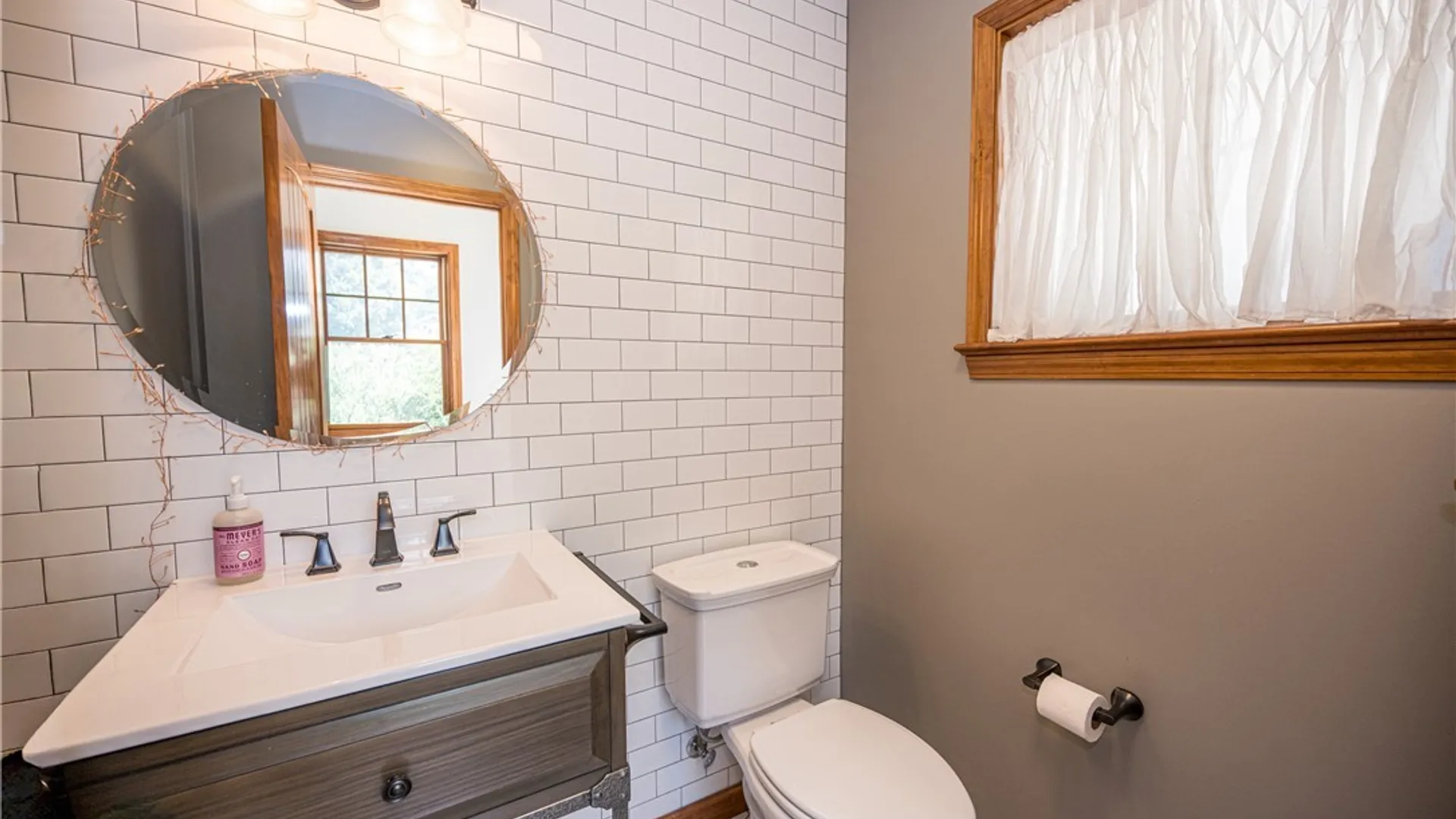 Property at 52 Highland Avenue, Hamburg, NY 14075 25
