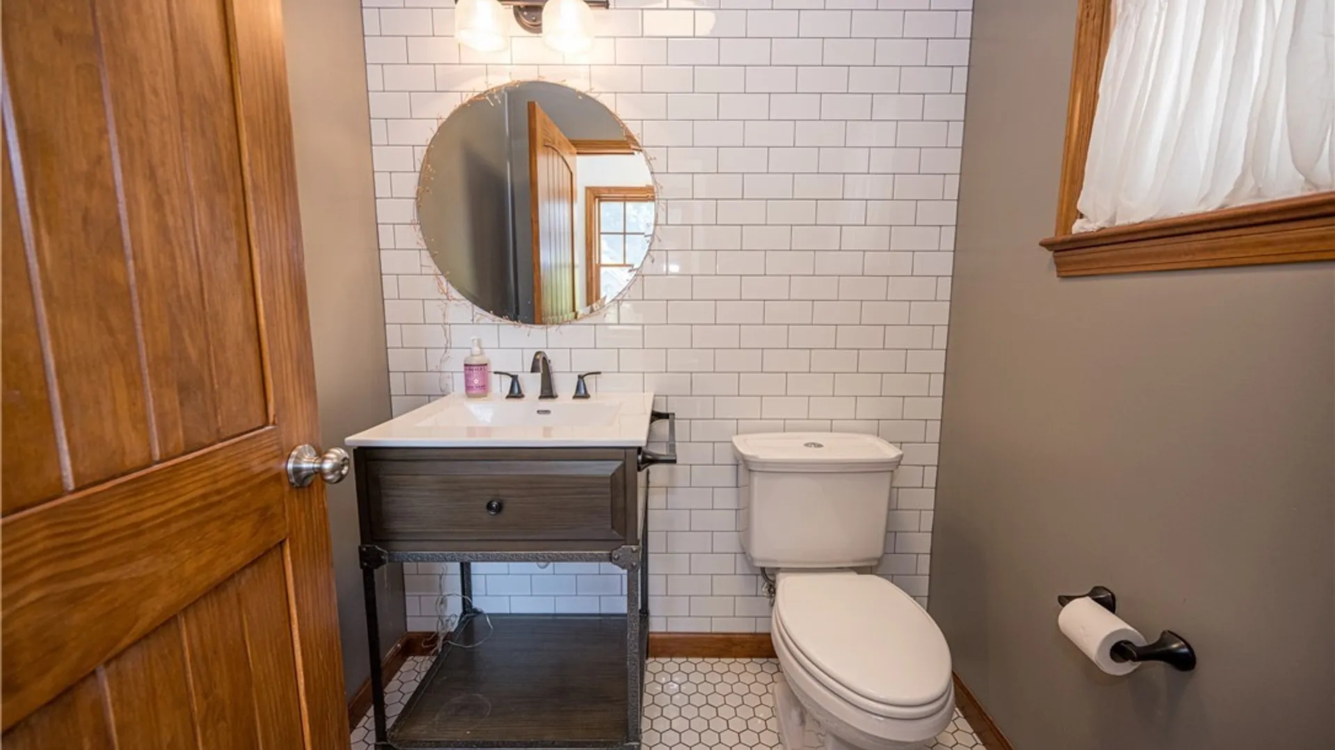Property at 52 Highland Avenue, Hamburg, NY 14075 24