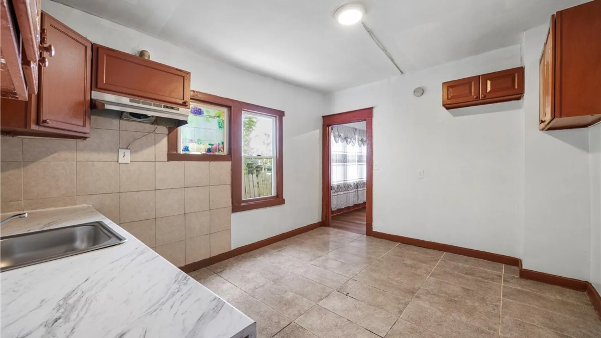 Property at 15 Cambridge Avenue, Buffalo, NY 14215 21