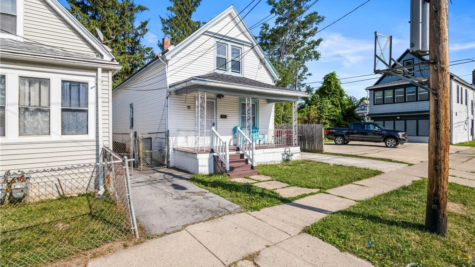Property at 15 Cambridge Avenue, Buffalo, NY 14215 5